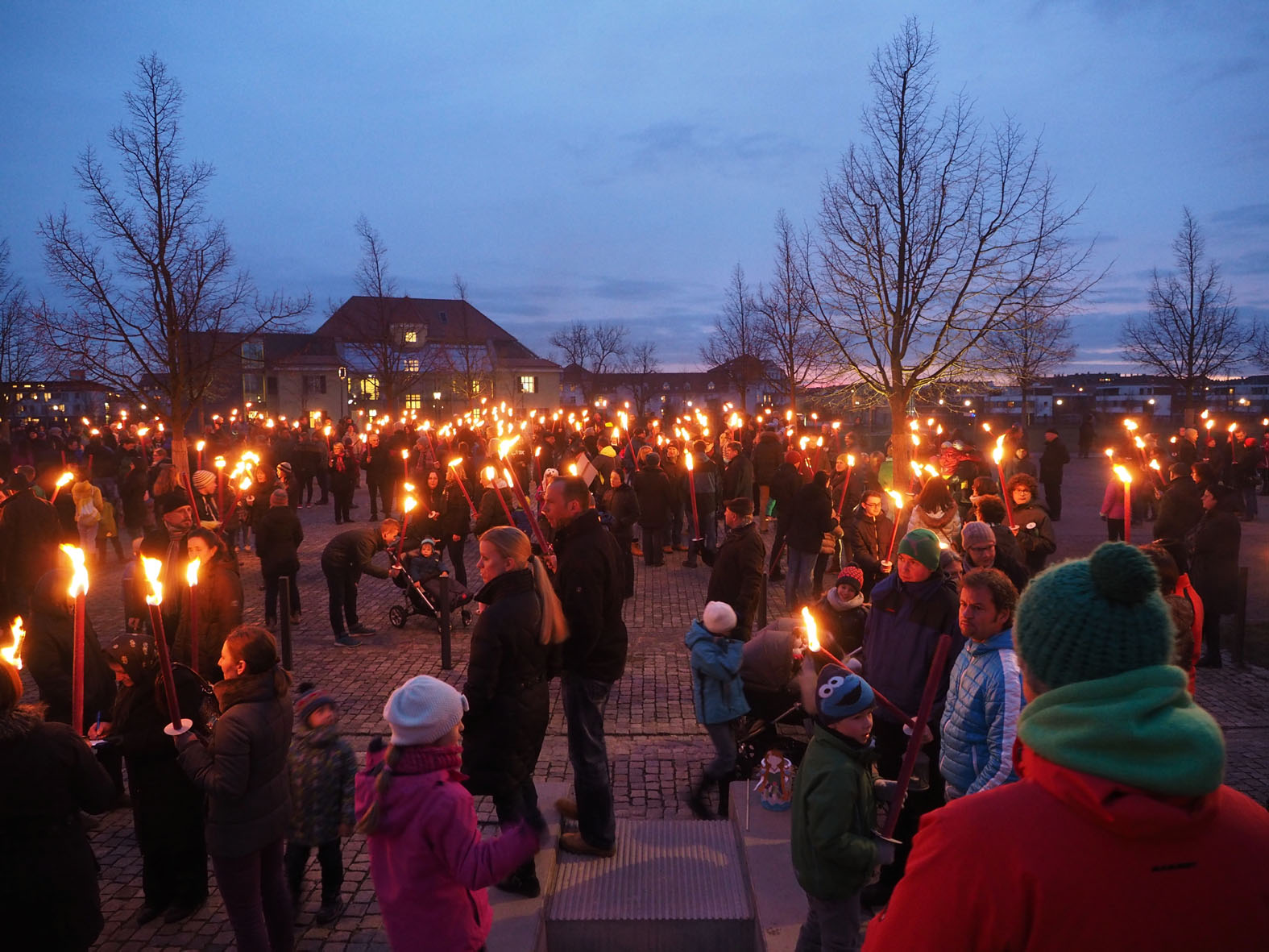 Lichterzug für den Erhalt des Südstadtparks